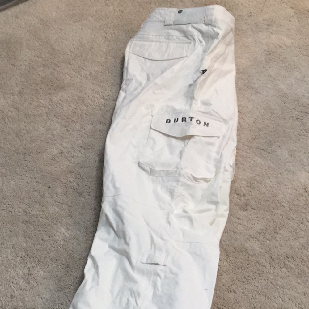Snowboarding pants